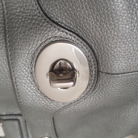 COACH Carryall Penelope F16531 Silver Leather Tote - Picture 5 of 16